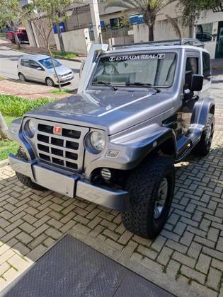 TROLLER T4 3.0 TETO RÍGIDO 16V TURBO ELETRONIC DIESEL 2P MANUAL TROLLER T4 3.0 TETO RÍGIDO 16V TURBO ELETRONIC DIESEL 2P MANUAL